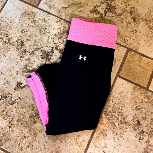 Under Armour Pants - Under Armour Capri Leggings